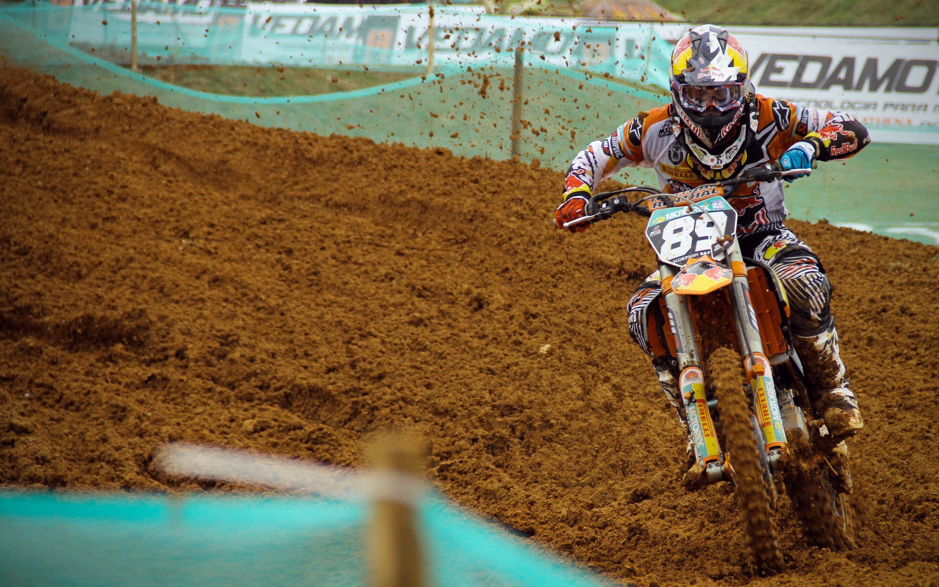 年度焦点之战，魔术全面压制骑士，战术革新与年轻力量的胜利